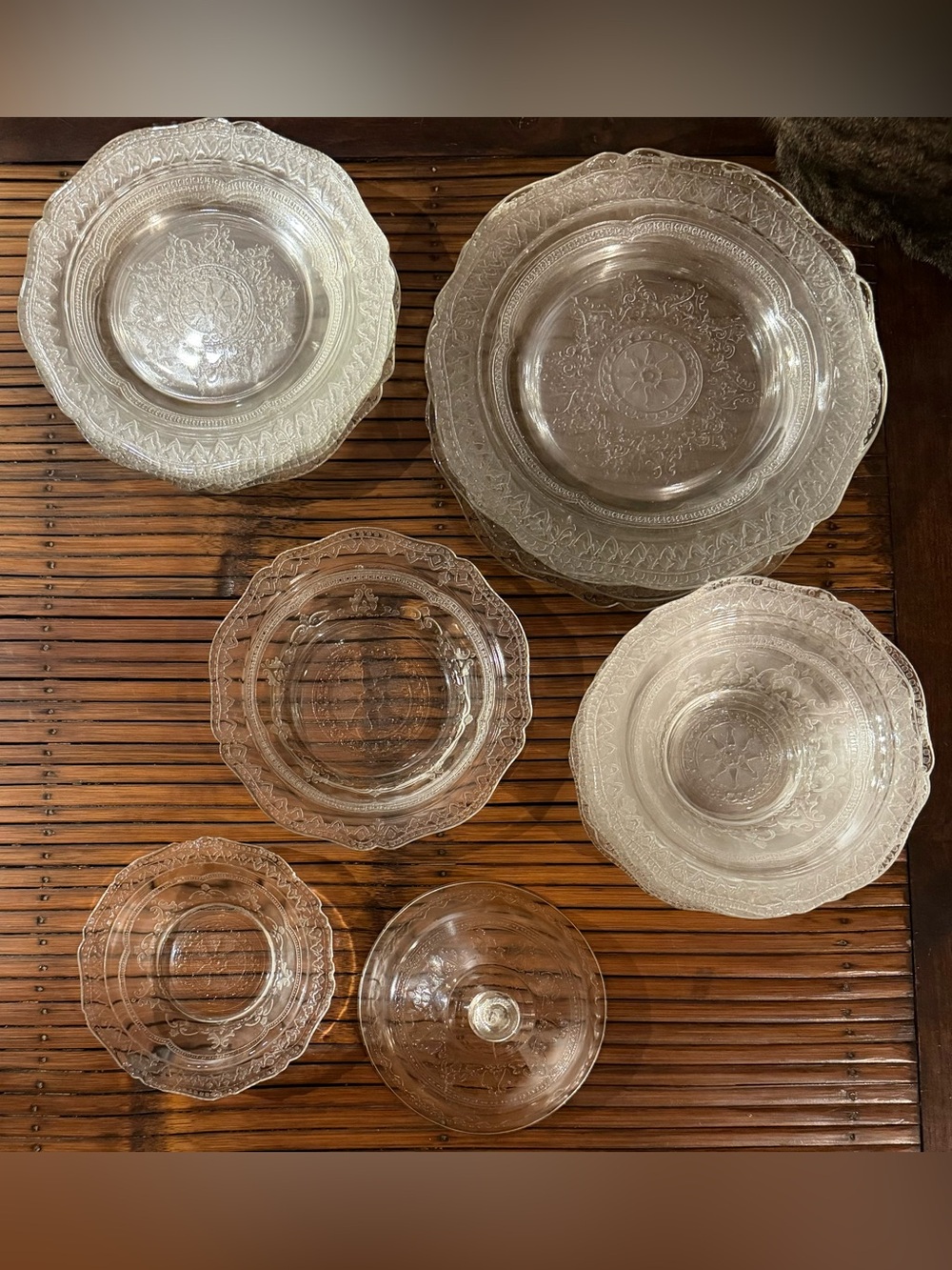 Vintage Federal Glass “Patrician” Pattern Dinnerware 18 pcs